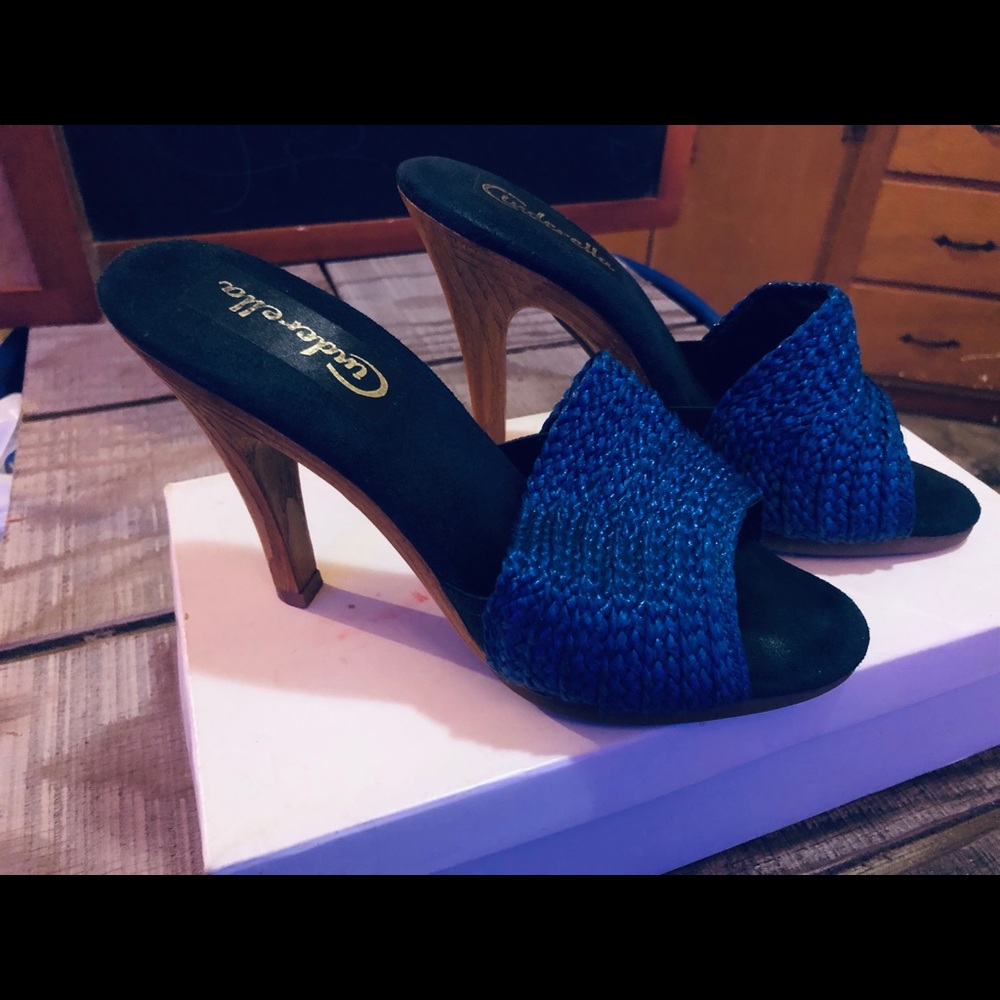 Heels - Picture 4 of 4